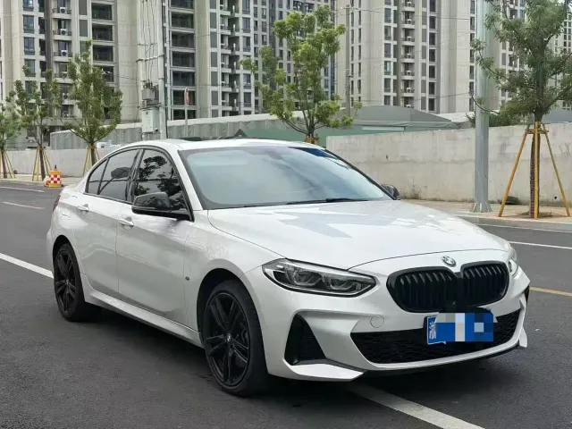 BMW 1 Series — Фото автомобиля 2