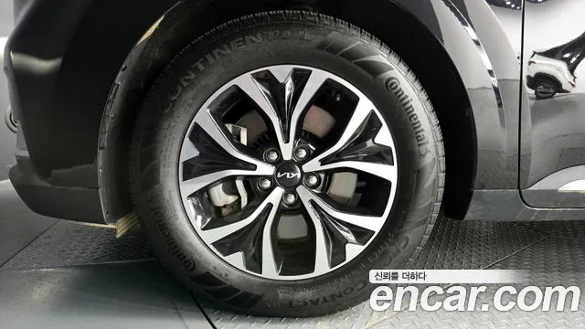 Kia Canival Carnival 4 поколение Бензин 9 мест Signature — Фото автомобиля 5