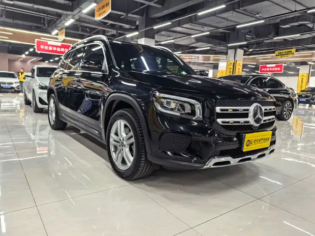 Mercedes-Benz GLB-Class — Фото автомобиля 3