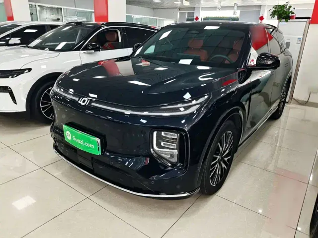 Фотография автомобиля — Changan Qiyuan Q07