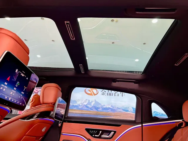Mercedes-Benz Maybach S-Class — Фото автомобиля 12