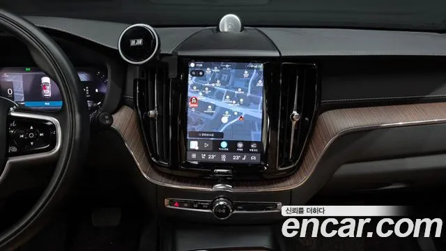 Volvo XC60 2nd Gen — Фото автомобиля 20