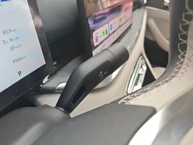 Geely Galaxy Stellar 6 — Фото автомобиля 13
