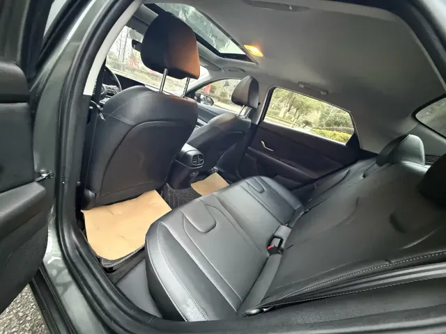 Hyundai Elantra — Фото автомобиля 8
