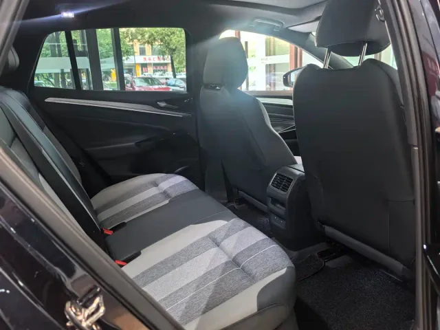 Volkswagen ID.4 Crozz — Фото автомобиля 8