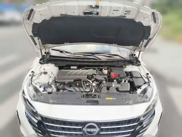 Nissan Teana — Фото автомобиля 3