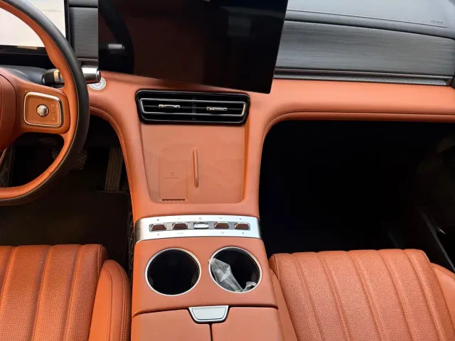 Jetour X70L — Фото автомобиля 4