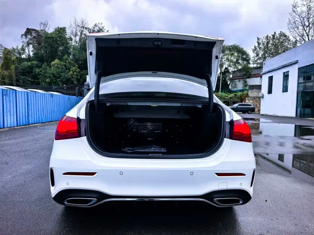 Mercedes-Benz A-Class — Фото автомобиля 14