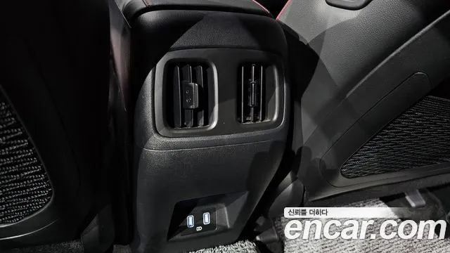 Hyundai Tucson Tucson (NX4) Бензин 1.6 турбо 2WD — Фото автомобиля 30