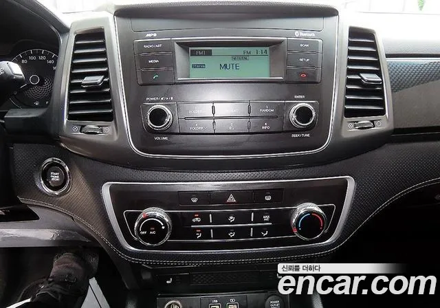 KG_Mobility_Ssangyong Rexton Новый Rexton Sport Khan Дизель 2.2 2WD — Фото автомобиля 14