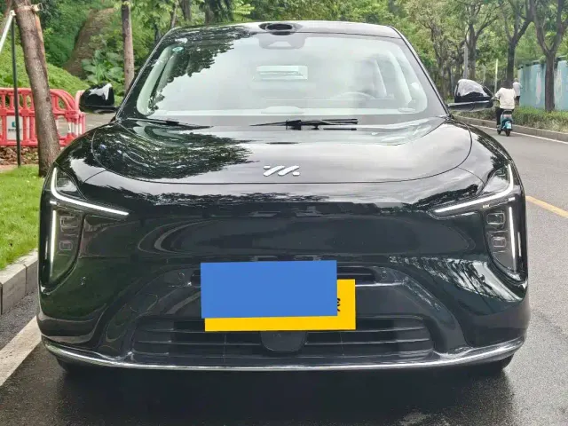 IM Motors LS6 — Фото автомобиля 2