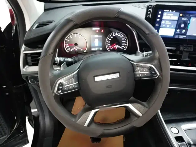 Haval H6 — Фото автомобиля 6