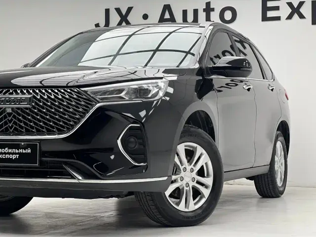 Haval M6 — Фото автомобиля 11