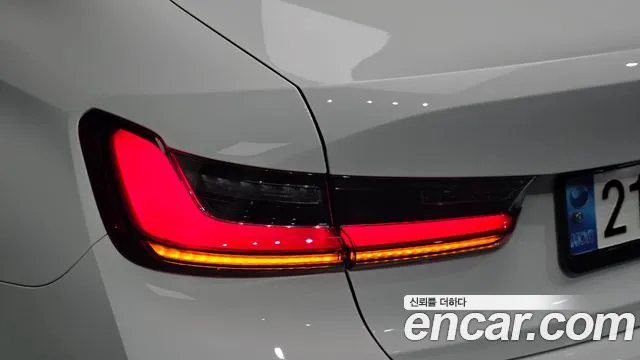 BMW 3 Series G20 — Фото автомобиля 8
