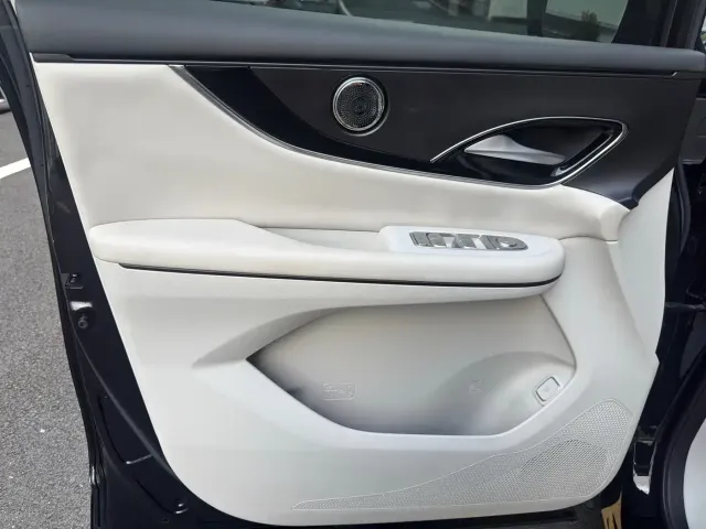 Forthing Xinghai V9 — Фото автомобиля 11
