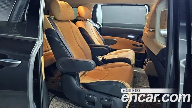 Kia Canival Carnival 4 поколение Дизель 7 мест Signature — Фото автомобиля 12