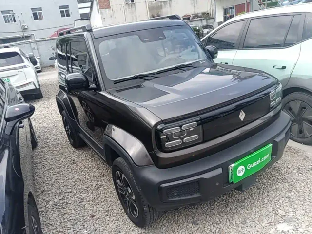 Baojun Yep — Фото автомобиля 3