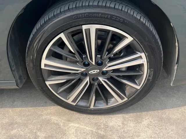 Chery Arrizo 8 PRO 2025 Pro 1.6T Luxury — Фото автомобиля 20