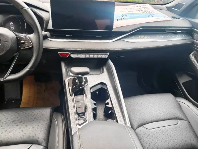 Geely Xingrui — Фото автомобиля 9