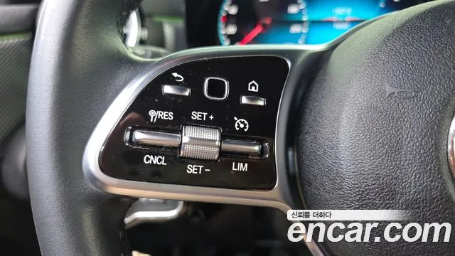 Mercedes-Benz A-Class — Фото автомобиля 8