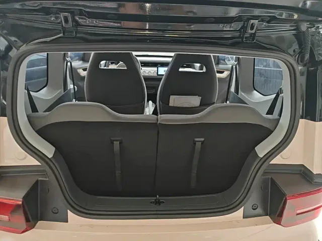 Wuling Hongguang Mini EV — Фото автомобиля 14