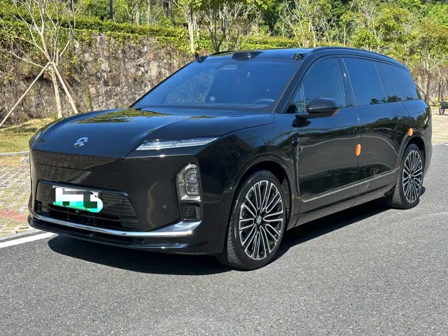 Фотография автомобиля — Nio ES8