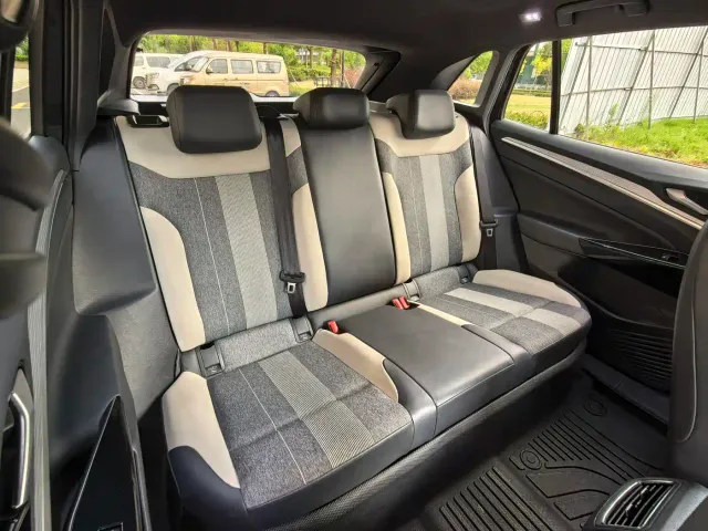 Volkswagen ID.4 Crozz — Фото автомобиля 14