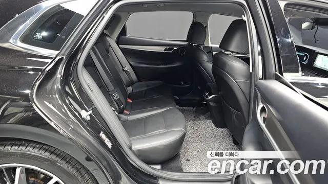Hyundai Grandeur — Фото автомобиля 11