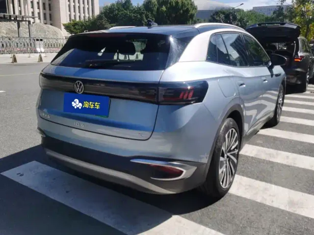 Volkswagen ID.4 X — Фото автомобиля 3