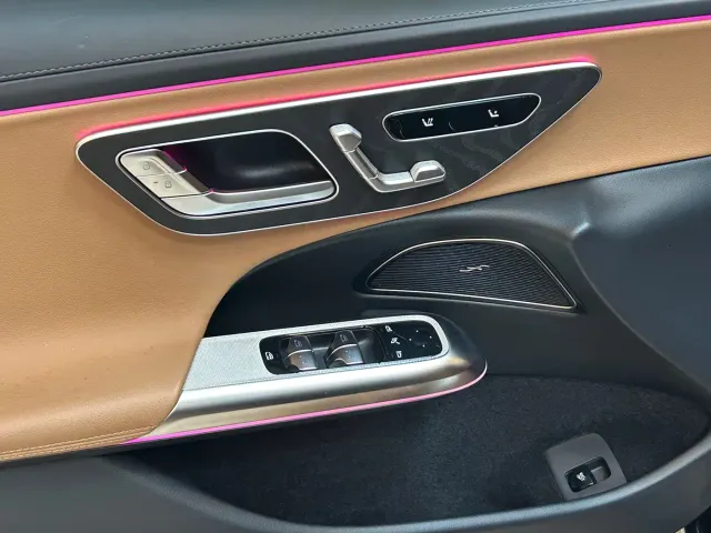 Mercedes-Benz E-Class — Фото автомобиля 10