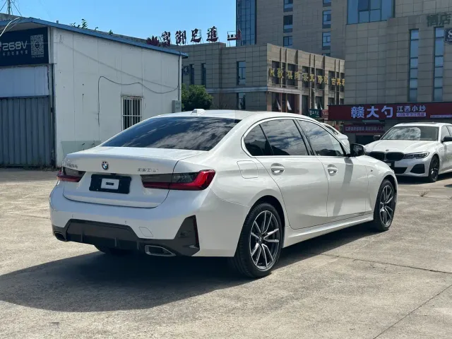 BMW 3 Series — Фото автомобиля 7