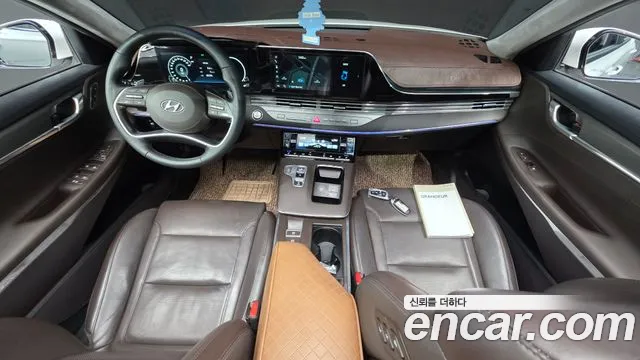 Hyundai Grandeur Grandeur (New) — Фото автомобиля 10