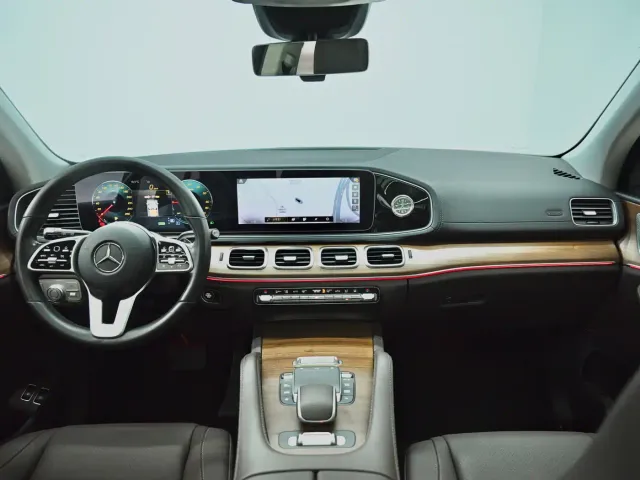 Mercedes-Benz GLE-Class — Фото автомобиля 8