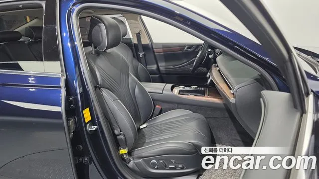 Genesis G80 Бензин 3.5 турбо AWD — Фото автомобиля 12