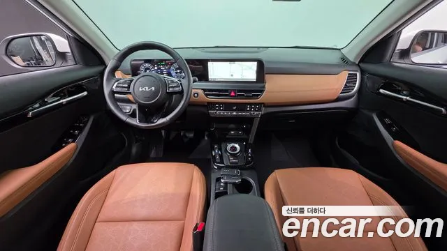 Kia Seltos New — Фото автомобиля 10