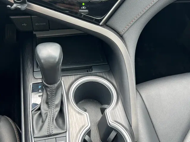 Toyota Camry — Фото автомобиля 17