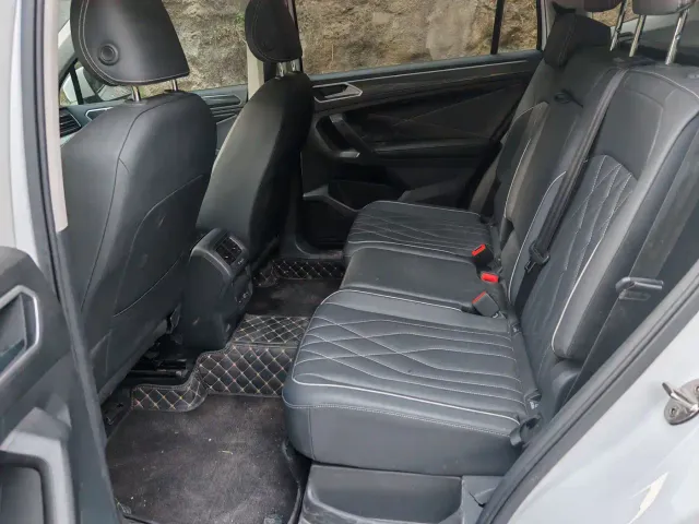 Volkswagen Tiguan L — Фото автомобиля 6