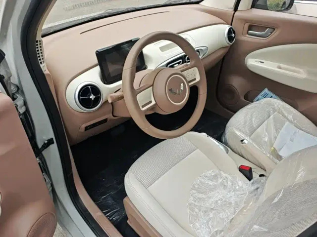 Wuling Hongguang Mini EV — Фото автомобиля 9