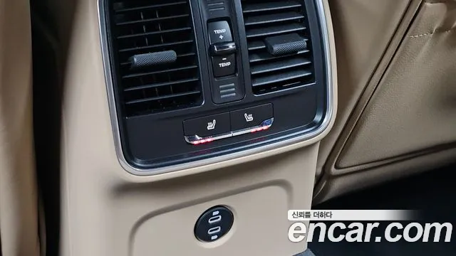 Porsche Macan — Фото автомобиля 28
