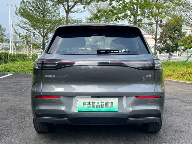 Geely Galaxy E5 — Фото автомобиля 4