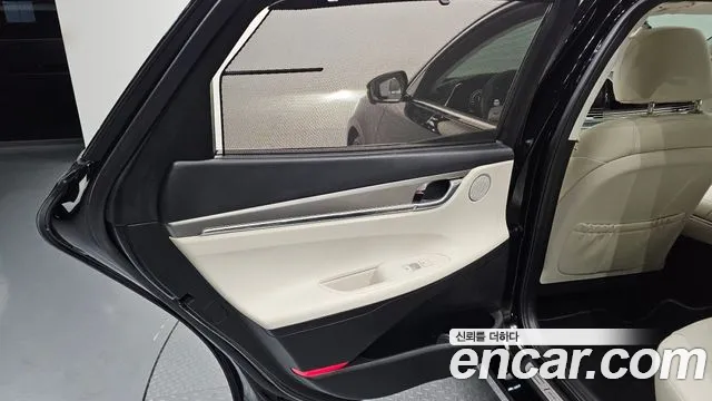 Hyundai Grandeur — Фото автомобиля 25