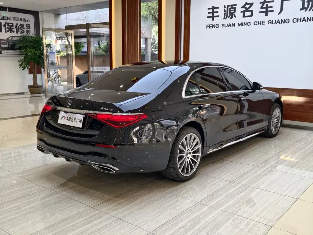 Mercedes-Benz S-Class — Фото автомобиля 28