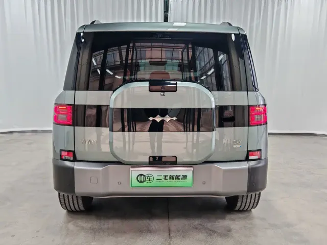 BYD FangChengBao Titanium 7 — Фото автомобиля 5