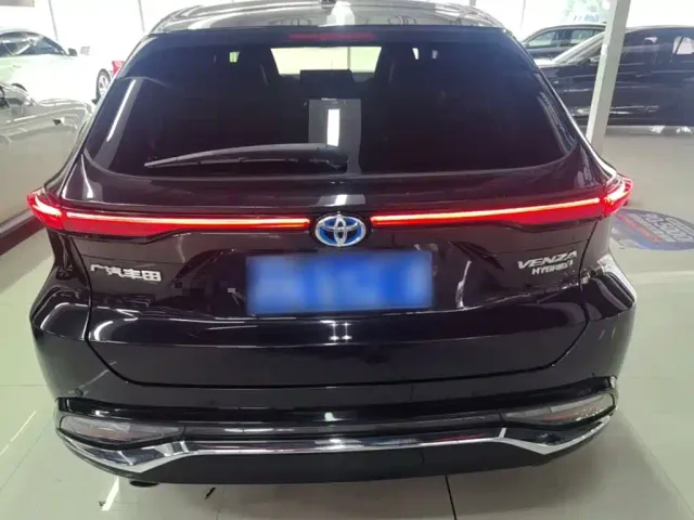 Toyota Venza — Фото автомобиля 5