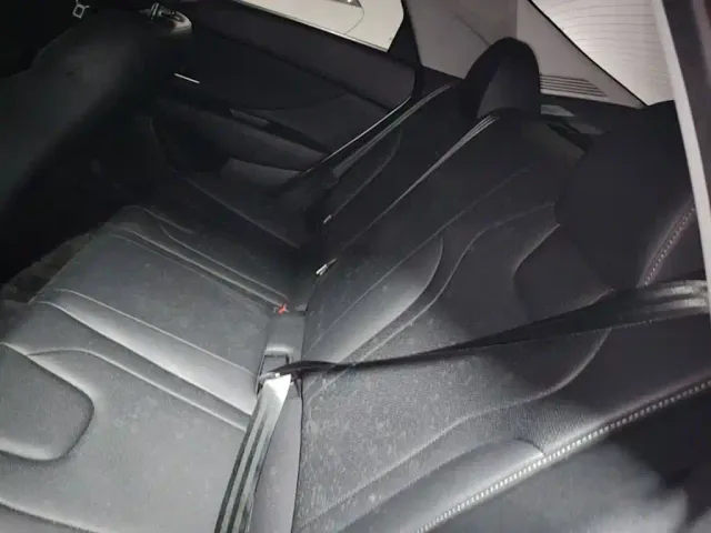 Hyundai Elantra — Фото автомобиля 16