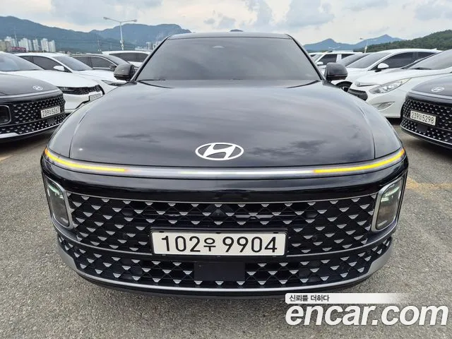 Фотография автомобиля — Hyundai Grandeur GN7