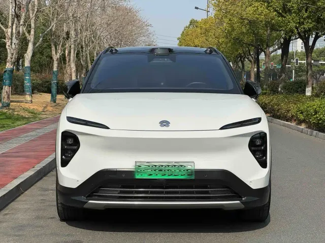 Nio ES7 — Фото автомобиля 3