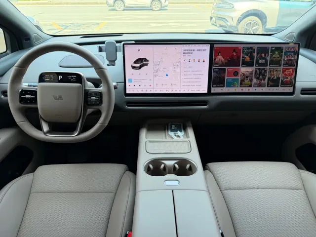 Li Auto i6 — Фото автомобиля 13