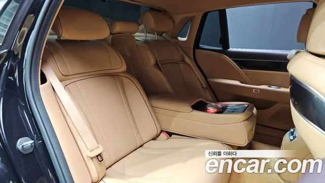 Genesis G90 Бензин 3.5 Turbo 2WD — Фото автомобиля 30