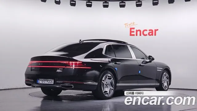 Фотография автомобиля — Genesis G90 G90 (RS4)